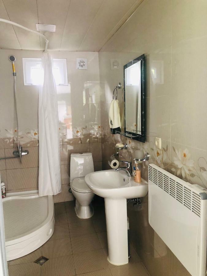 Bagvdanari Guest House Vivaushba מראה חיצוני תמונה